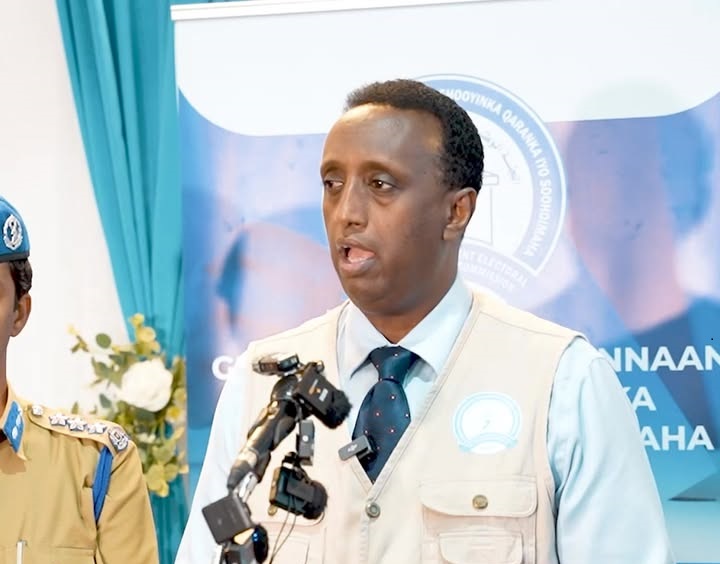 Gudoomiye Cabdikariin Ahmed Xasan.jpg